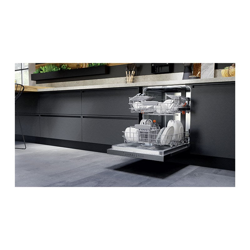 Lave-vaisselle semi-intégrable Hotpoint HA3PB14BN7A0X de 60 cm, vue 2