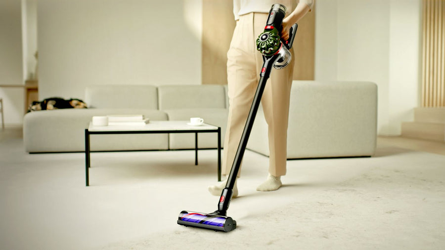 Aspirateur balai sans fil Dyson V8 Cyclone avec brosse Motorbar, vue 4