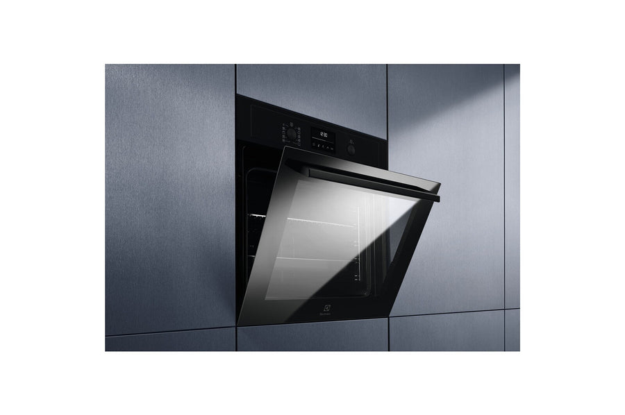 Four encastrable pyrolyse Electrolux EOF4P46H noir Pure Black, 72 L, vue 4
